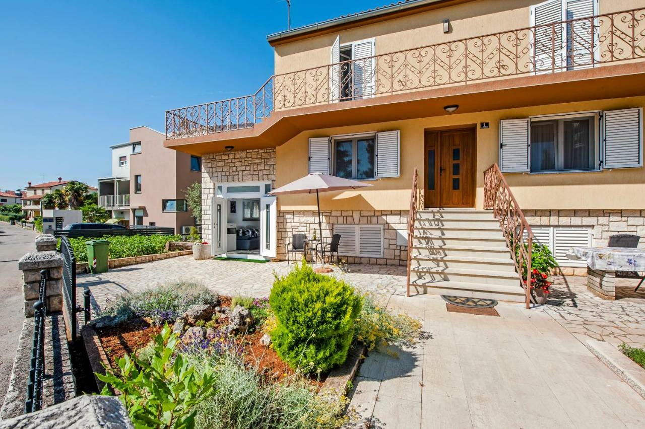 Apartment Anastasia Rovinj Exteriör bild