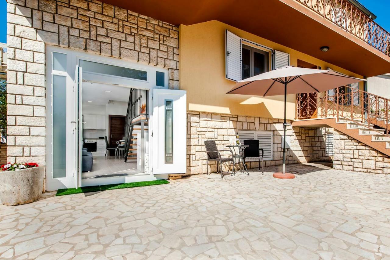 Apartment Anastasia Rovinj Exteriör bild
